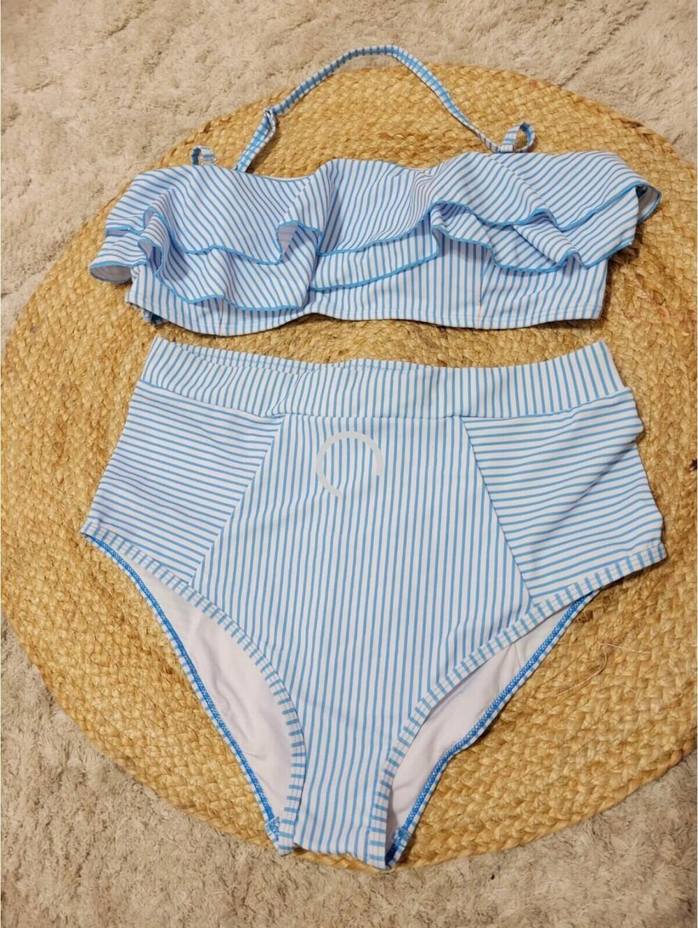 Women's nice  bathing suit